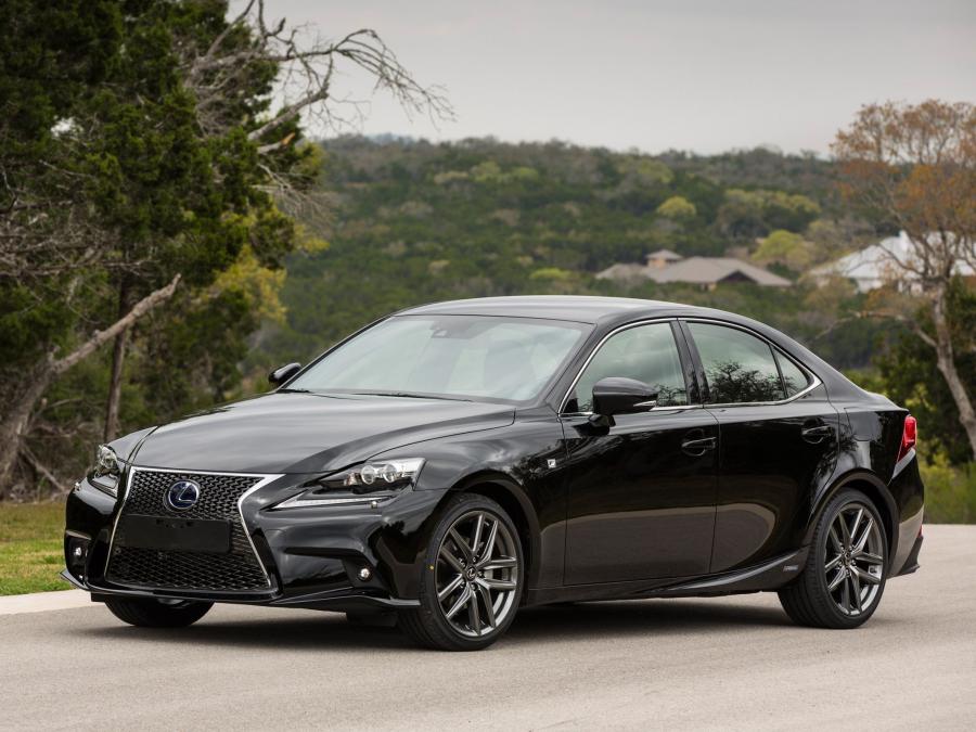  Lexus IS300h F-Sport 2013 года  (EU) (фото 7 из 16)